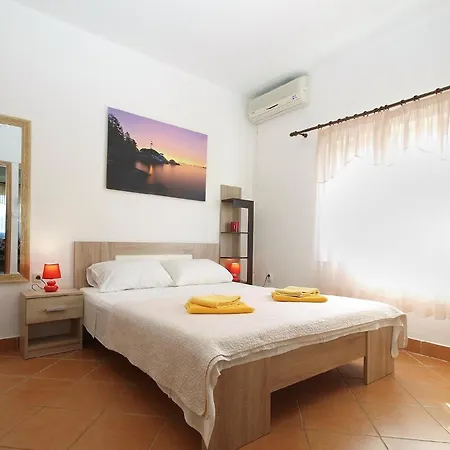 Fuer 2 Personen Ca 30 Qm In Fazana, Istrien Istrische Riviera