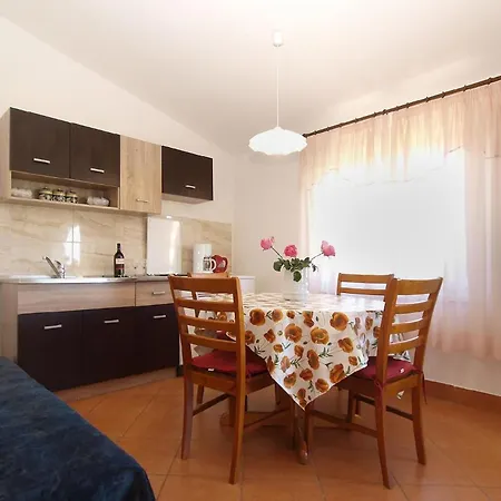 Fuer 2 Personen Ca 30 Qm In Fazana, Istrien Istrische Riviera Apartment Fazana