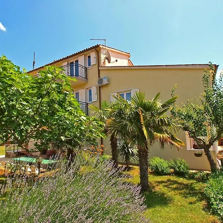 Fuer 2 Personen Ca 30 Qm In Fazana, Istrien Istrische Riviera * Fazana
